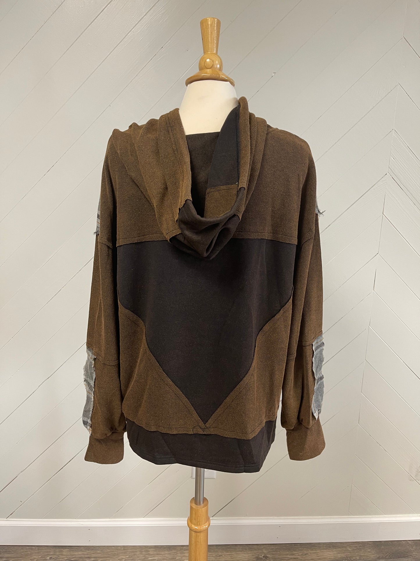 POL Black & Brown Sweatshirt