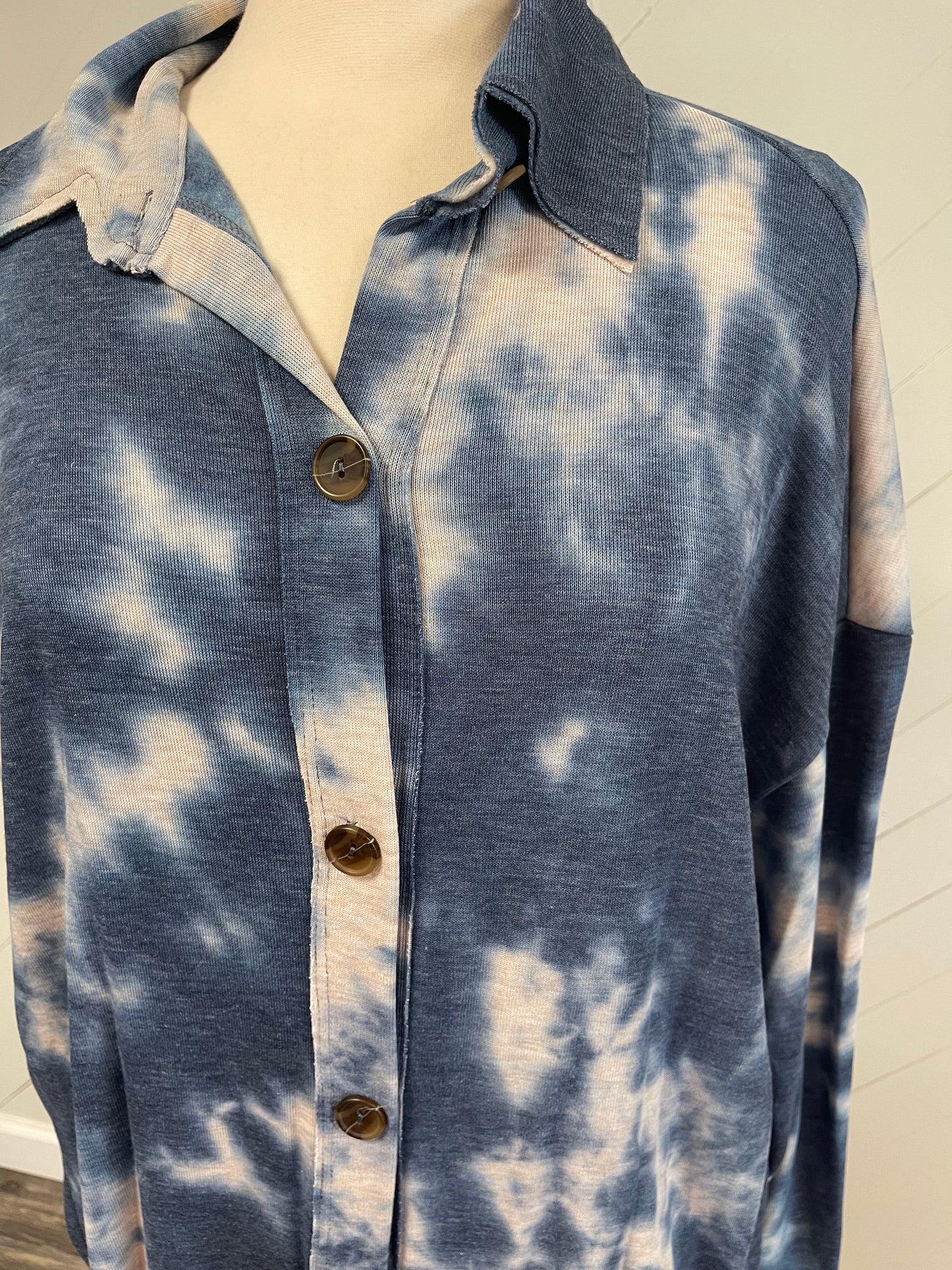 Vintage Blue Tie-Dye Button-Down Tunic