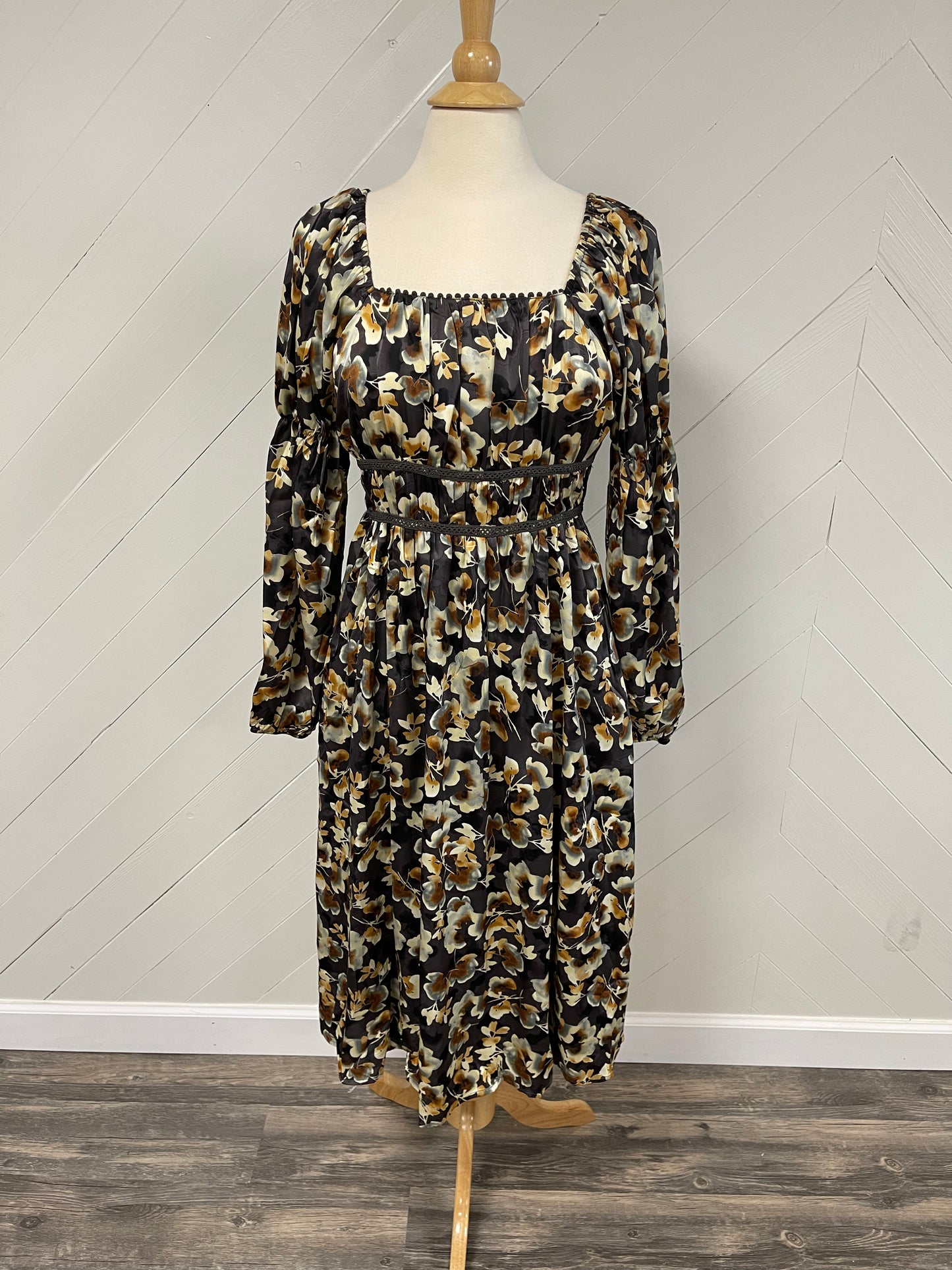 Satin Fall Floral Patterned Dress